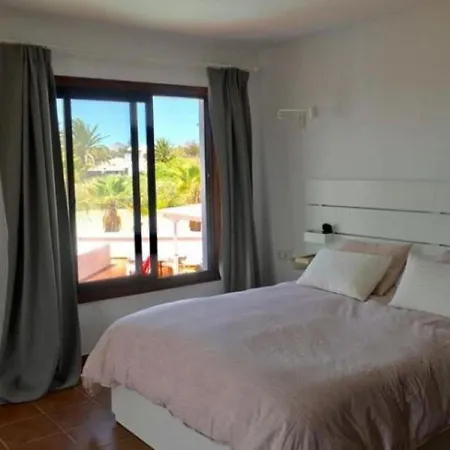 Spacious Holiday In Teguise With Swimming Pool Teguise (Lanzarote)